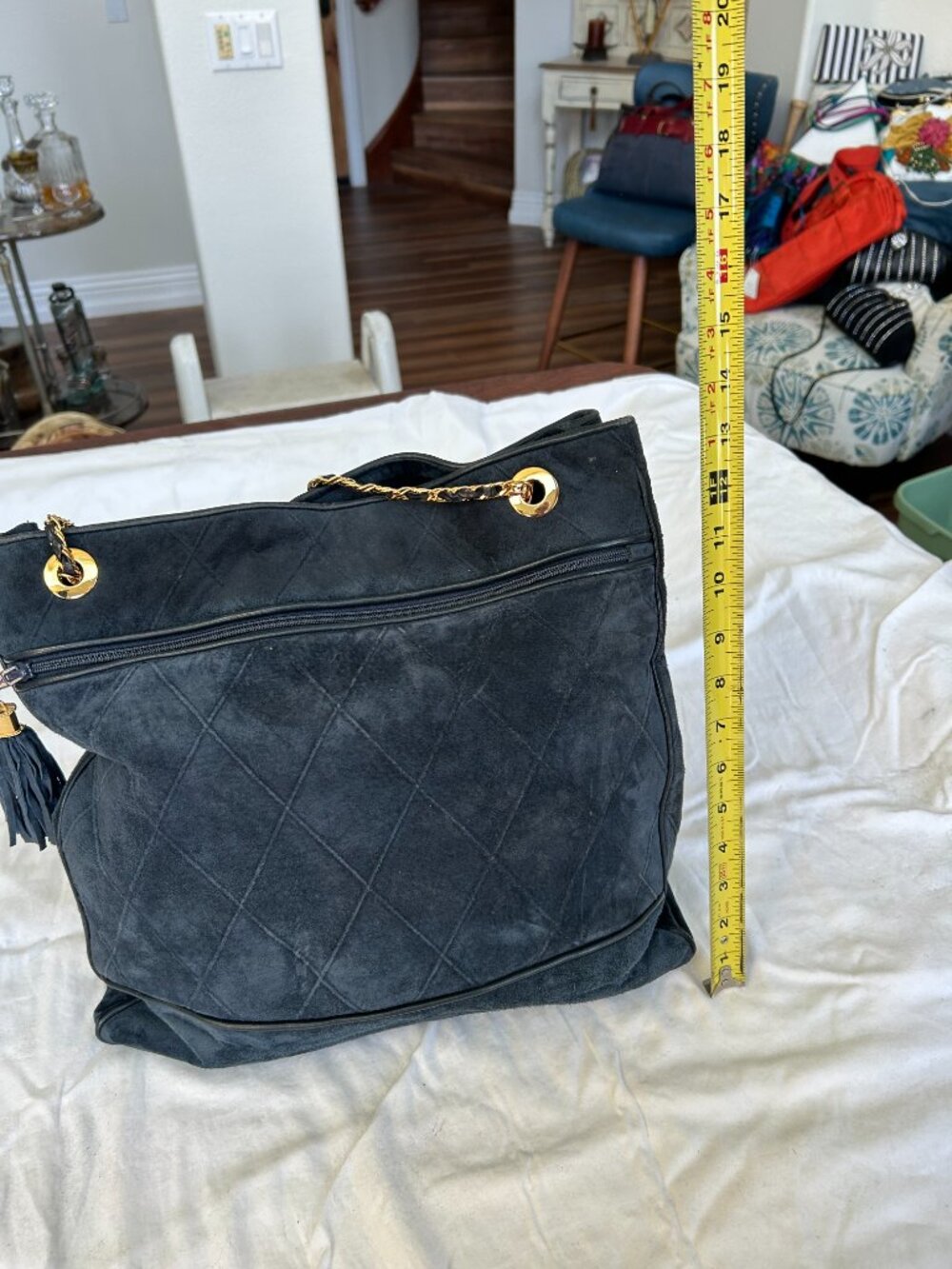 Vintage Jay Herbert New York blue suede hobo bag. - Picture 7 of 10